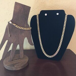 Gold Tone Curb Chain Necklace and Bracelet Set